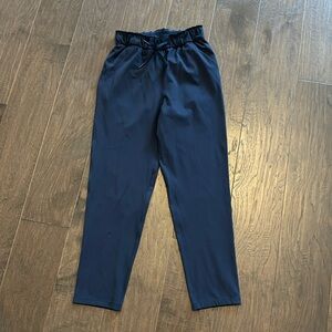 Brand new without tags Lululemon stretch high rise  pants size 4